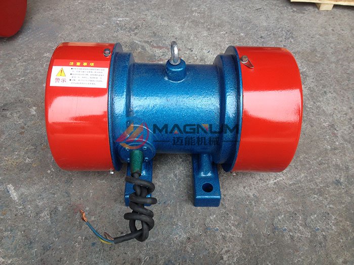振動(dòng)電機(jī)